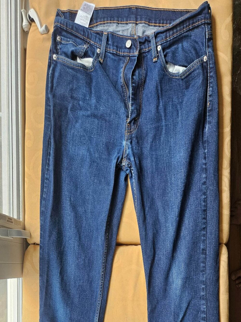 36 X 32 Dark Wash Levi's 514 Jeans